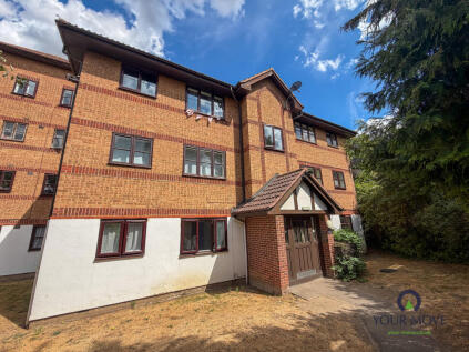 Frobisher Road, Erith, DA8
