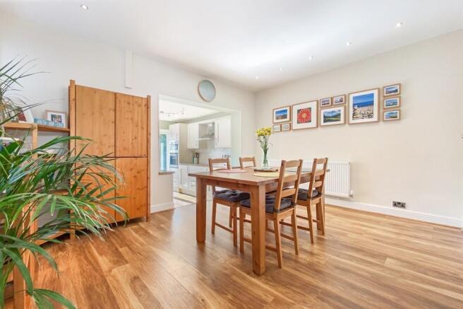 Open Plan Dining ...