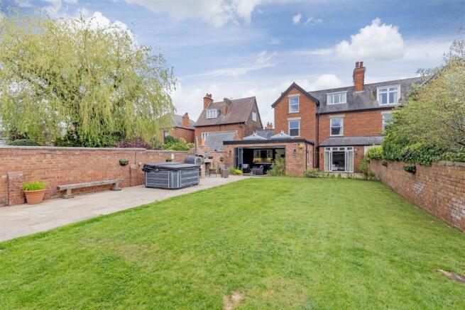 Tennyson Avenue, Chesterfield photo 4