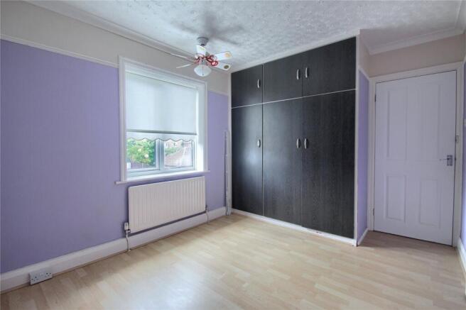 3 bed Terraced for sale Image 9