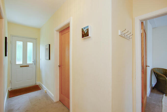 2 bed House for sale Image 8
