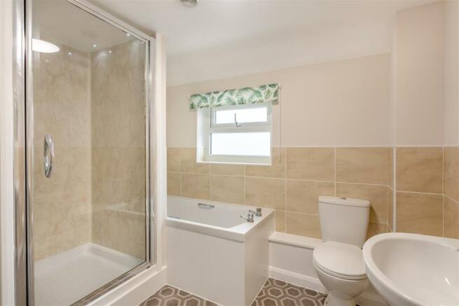 8622211-interior08.jpg