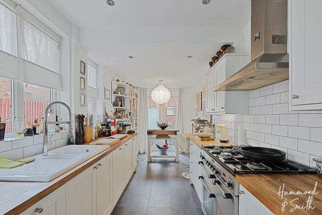 Kitchen / Breakfast Room