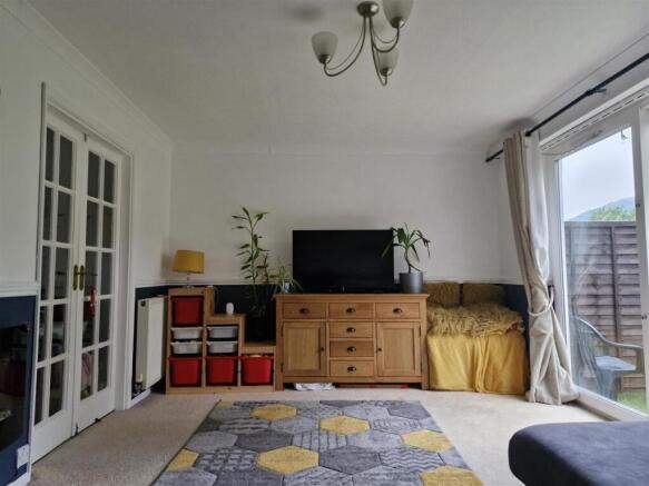 Living Room.jpg