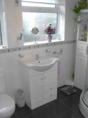 Shower/W.C.