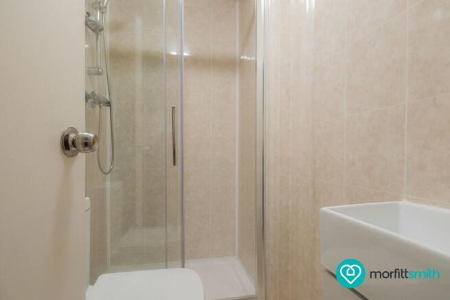 4 bed Terraced for sale Image 12