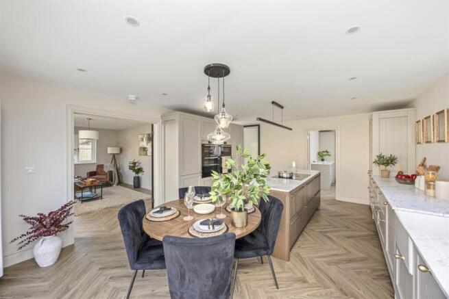 Sark Gardens 14B-013-1.jpg