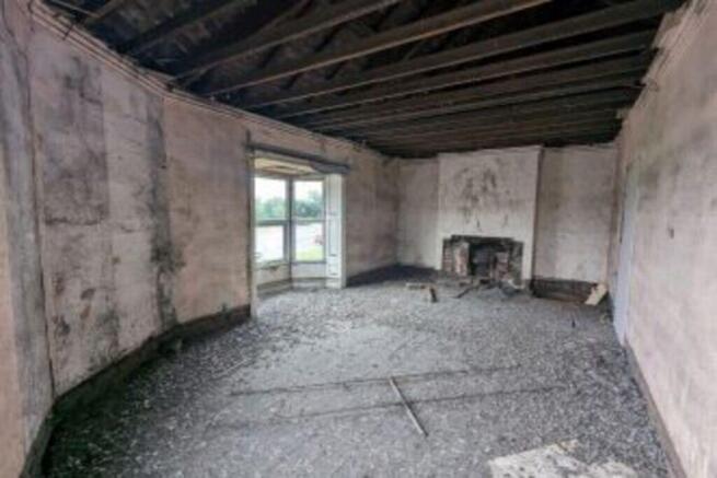 Redworth Road - Inside