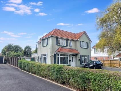 Glen Tor, Braunton Road, Barnstaple, Devon, EX31