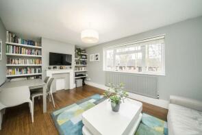 23, Sandgate House, Queens Walk, London W5 1TN