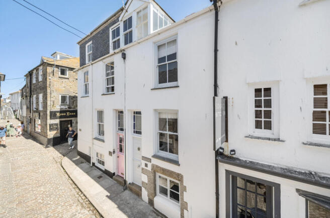 1320291-1-6870eed...