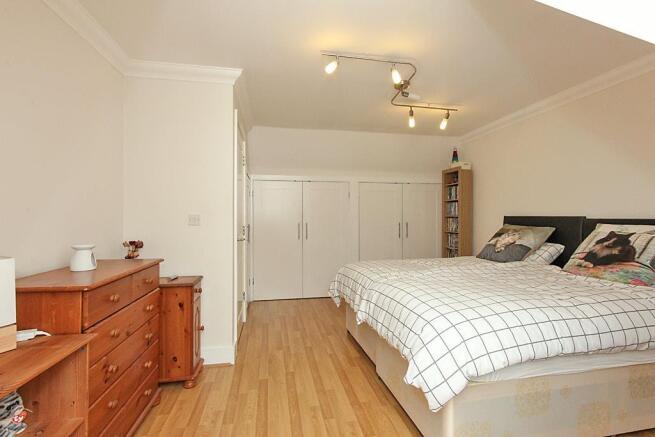 Oak-Bed-Two_2.jpg