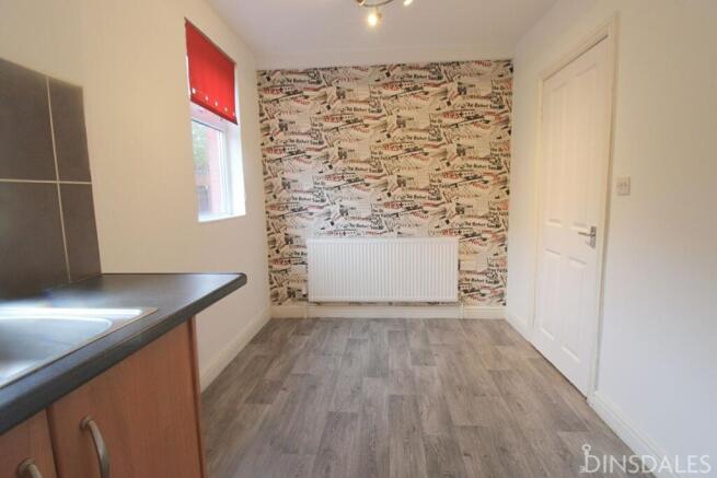 3 bed Semi-Detached for sale Image 8