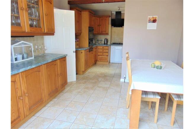Kitchen/Dining Room