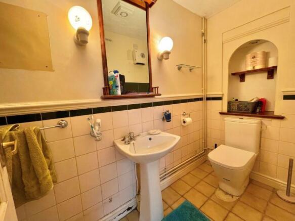 Photo 11