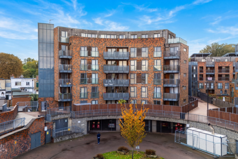Townhall Square, Crayford, Dartford, Kent, DA1