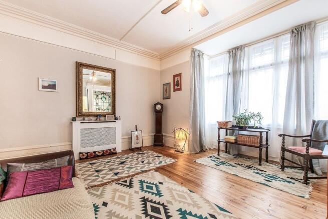 Lounge / Dining Room