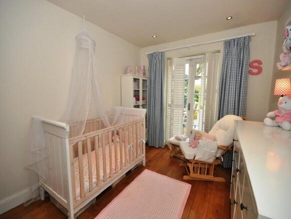 Photo 8