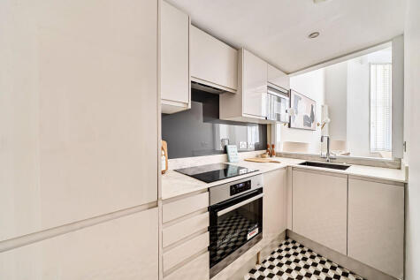 De Vere Gardens, High Street Kensington, London, W8