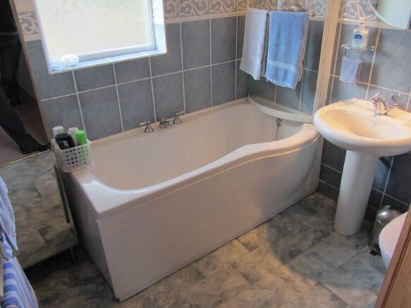 Photo 11