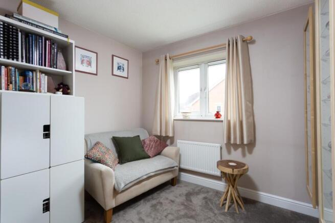 4 bed Detached for sale Image 12