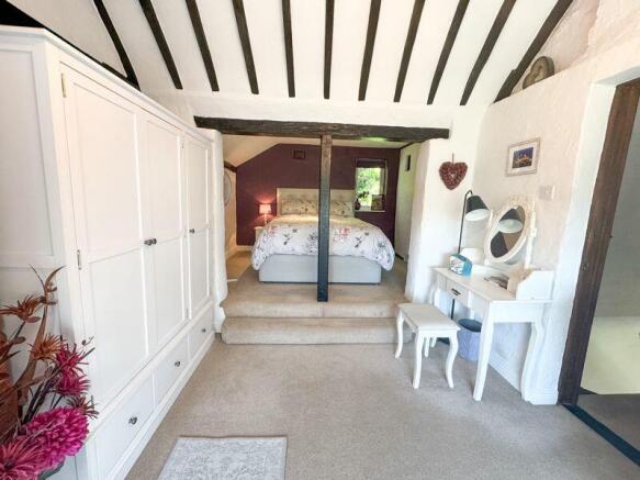 Bedroom/Dressing Area
