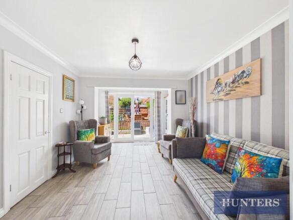 3 bed Semi-Detached for sale Image 7