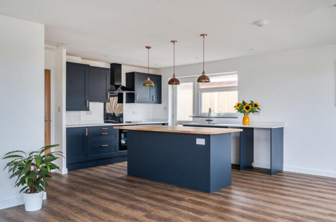 Kitch/Sitting/Dining