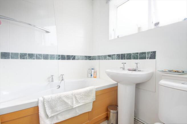 Bathroom.jpg