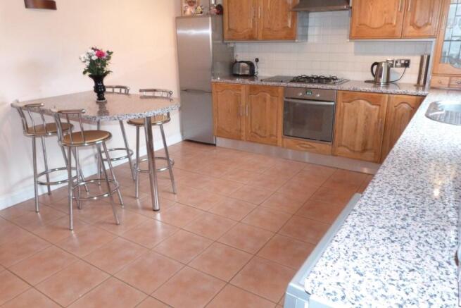 BREAKFAST KITCHEN