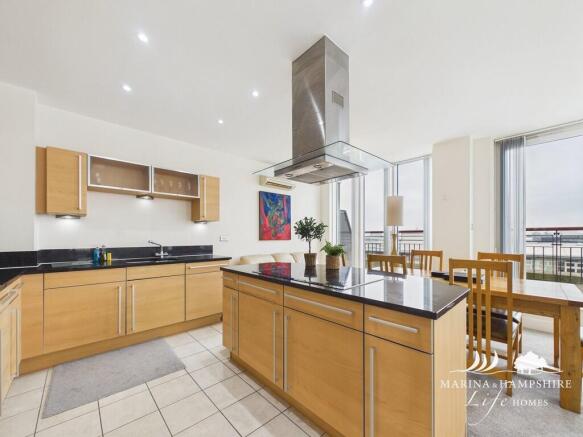 CAM03915G0-PR0046...