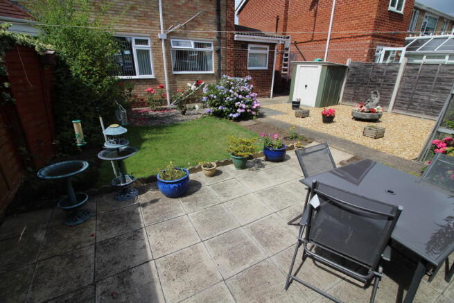 Photo 12