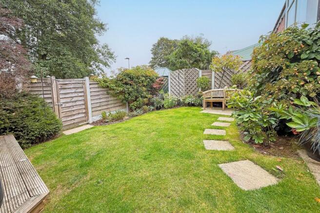 4 bed Detached for sale Image 7