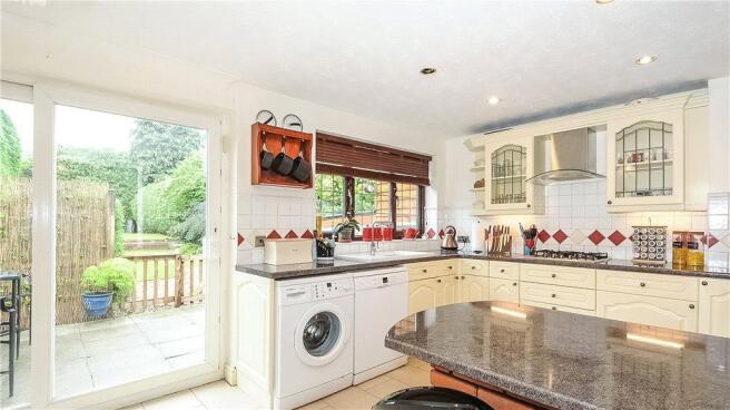 Kitchen 2