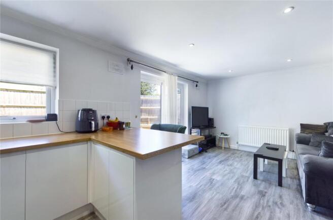 Living Room/Kitchen