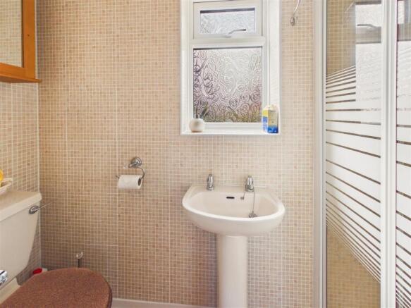 3 bed Semi-Detached for sale Image 8