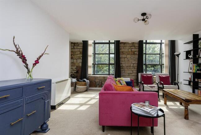 1 bed Apartment for sale Image 7