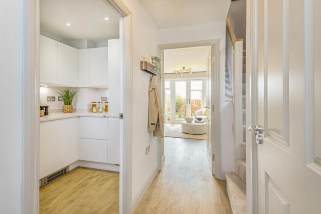 2 bed Semi-Detached for sale Image 6