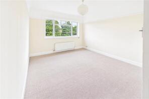 8, Cameford Court, New Park Road, London SW2 4LH