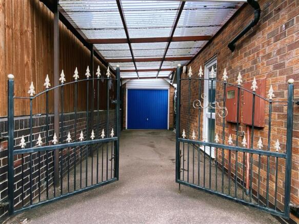Carport