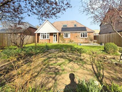 Rowden Close, West Wellow, Romsey, Hampshire