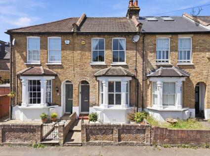 Alfred Road, Buckhurst Hill, IG9