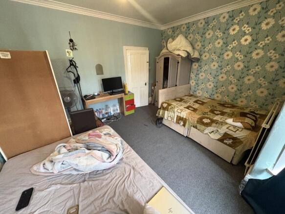 3 bed Terraced for sale Image 7