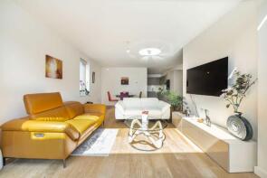 Flat 6, 45a, Woodhouse Road, North Finchley, London N12 9ET