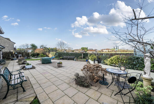 1409350-5-6983833...