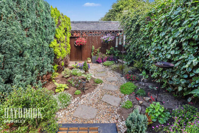 2 bed Terraced for sale Image 10