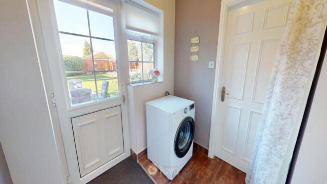 4 bed Detached for sale Image 12