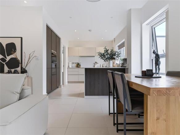 Kitchen/Dining