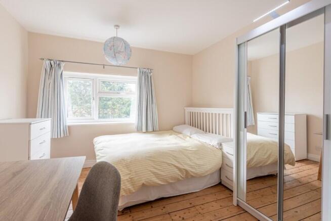 5 bed Terraced to rent Image 5