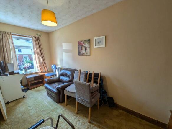 3 bed Terraced for sale Image 6